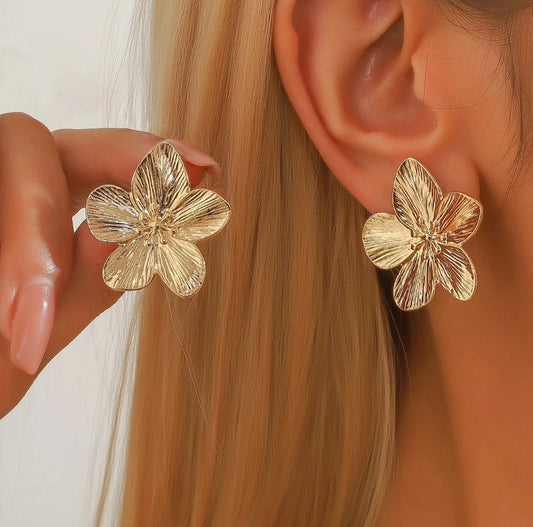 MAGA FLOWER